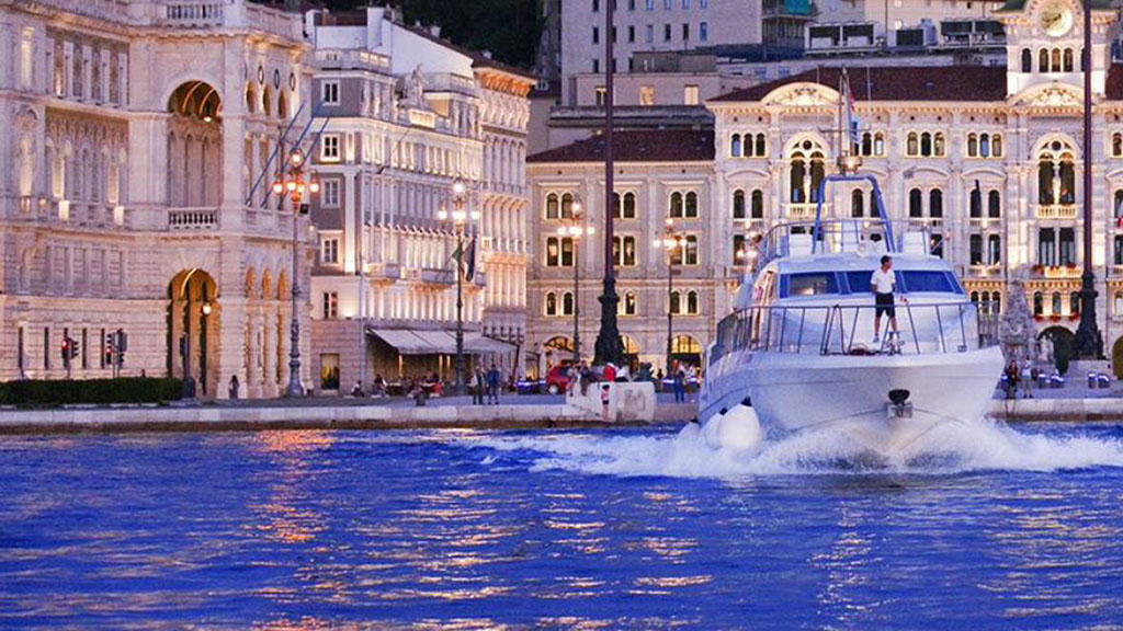 Servizi marittimi a Trieste