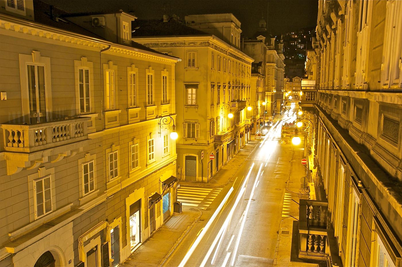 Esterno